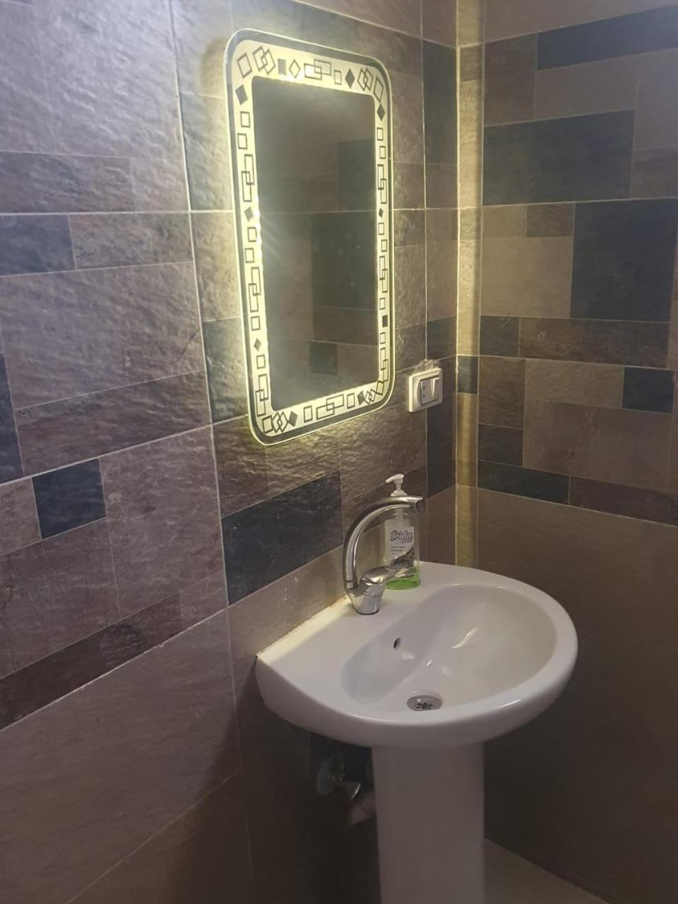 Sobba Pyramids View - Guest House Kafrat al Jabal Ngoại thất bức ảnh